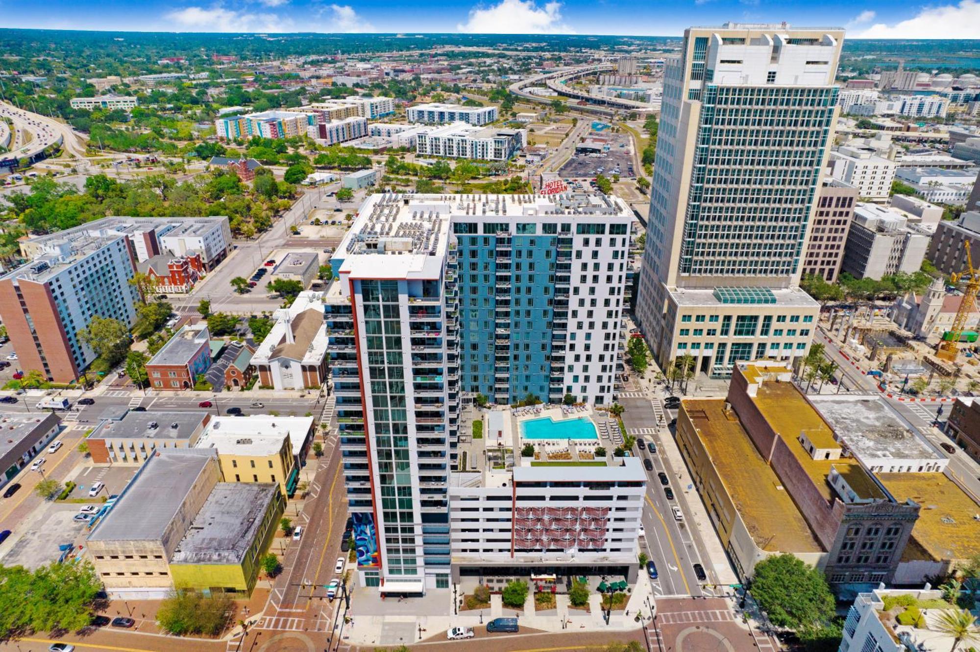 Downtown Tampa Gem 1-Bd W/Pool, Gym, & Sky Lounge Apartment Exterior photo