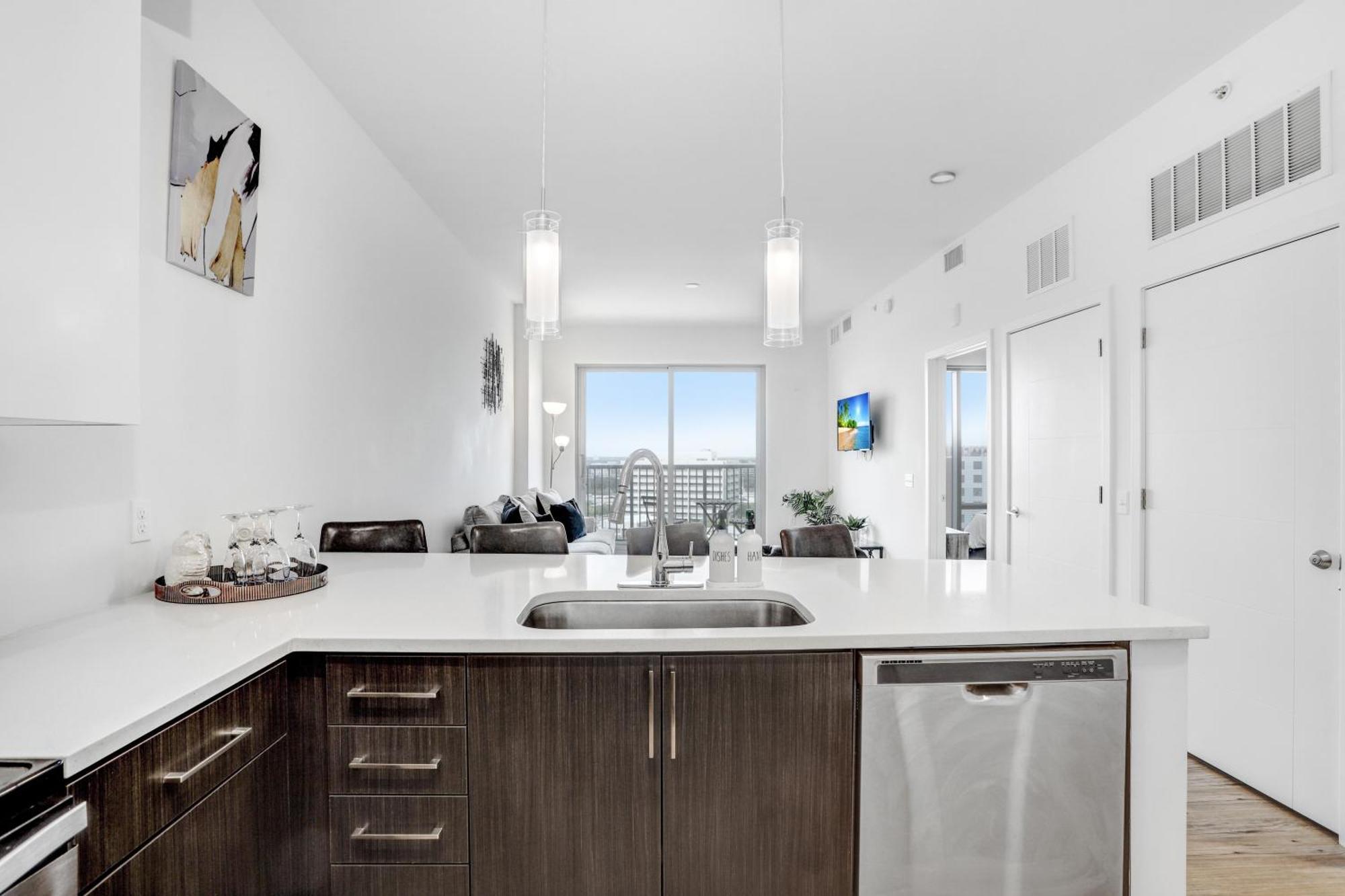 Downtown Tampa Gem 1-Bd W/Pool, Gym, & Sky Lounge Apartment Exterior photo